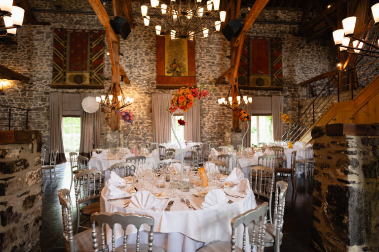 Chateau de la rocq wedding decoration table setting