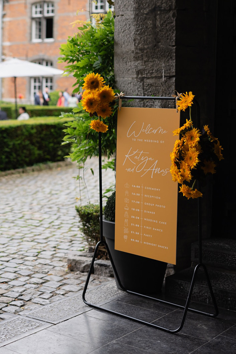 Chateau de La Rocq wedding design